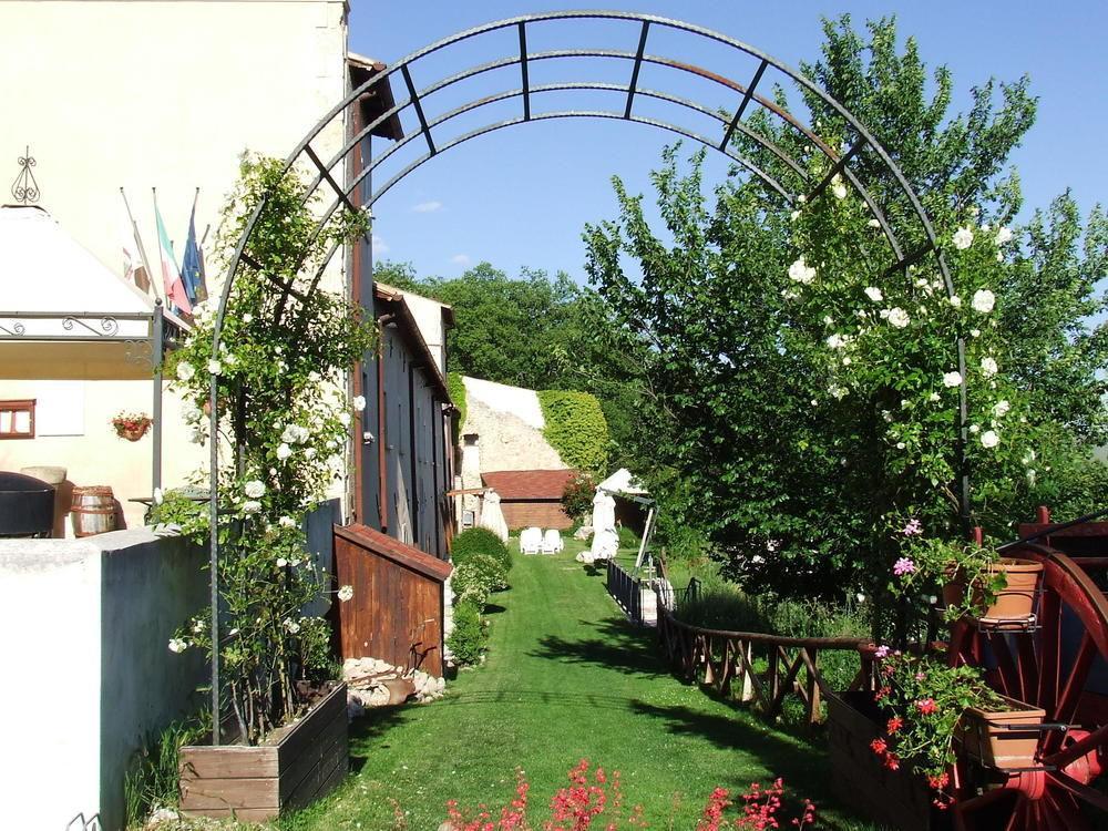 Hotel Convento Di San Colombo Santo Stefano Di Sessanio Exterior foto