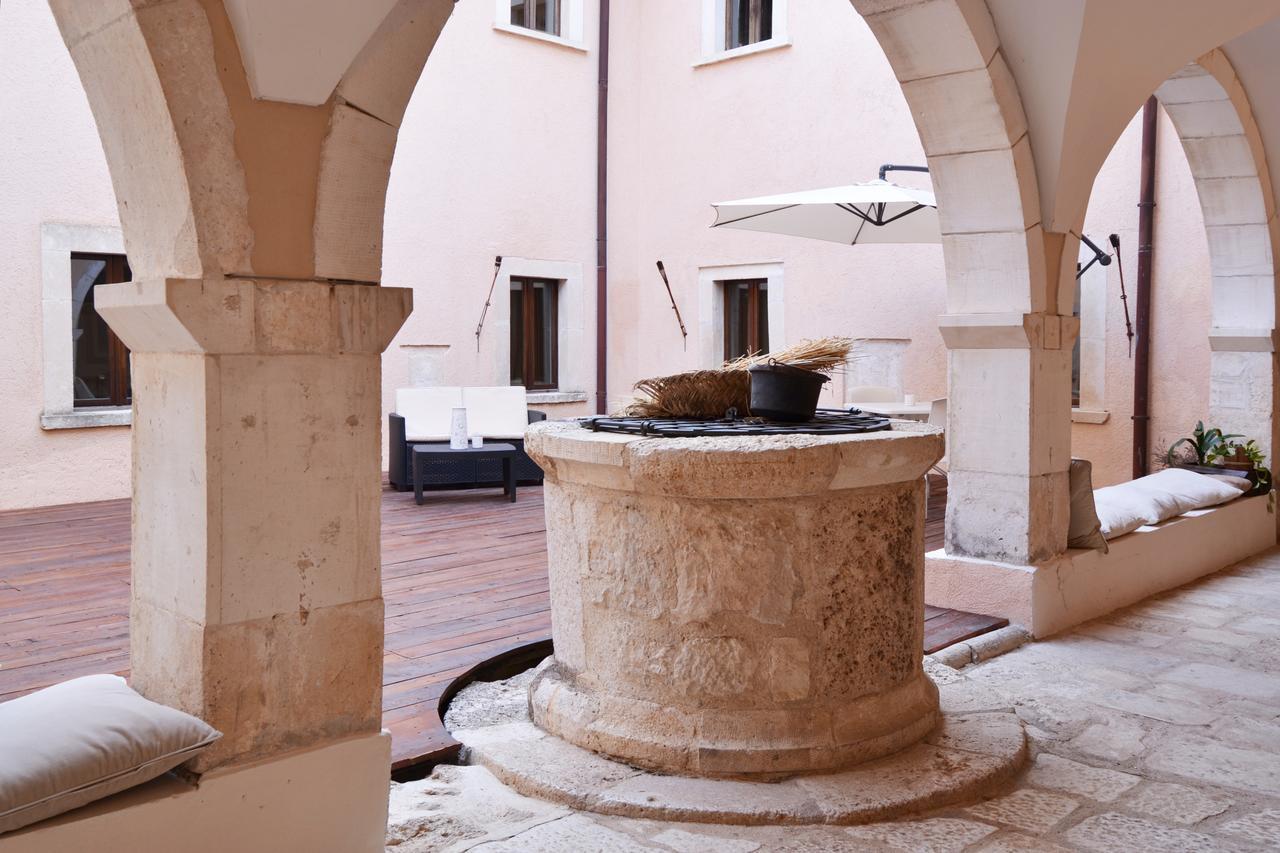 Hotel Convento Di San Colombo Santo Stefano Di Sessanio Exterior foto